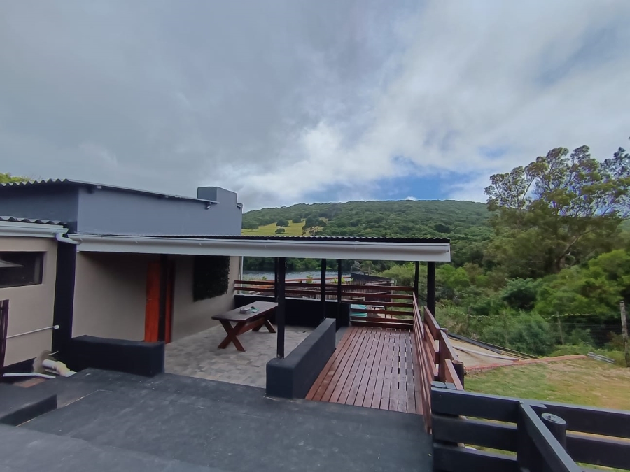 Commercial Property for Sale in Colleen Glen Eastern Cape